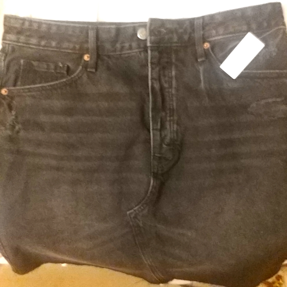 High waisted skirt